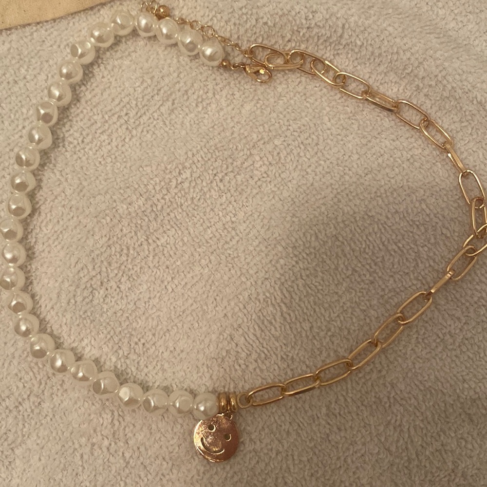 preppy pearl and gold chain combo necklace